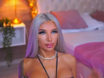 JuicyJessye  live sex cam