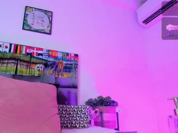 Lia-johnsonn  live sex cam