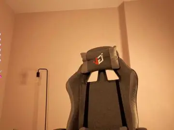 Pussy-Pikmi  live sex cam