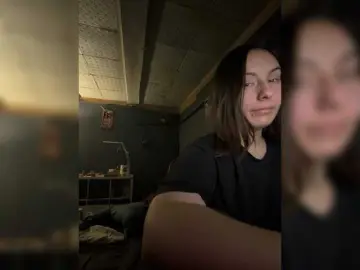 Vlas2ya1  live sex cam