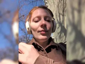 Zlatalata  live sex cam