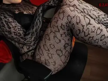Zlatalata  live sex cam