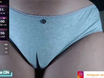 Ana-loveee  live sex cam
