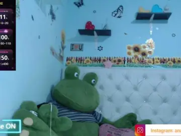 Ana-loveee  live sex cam