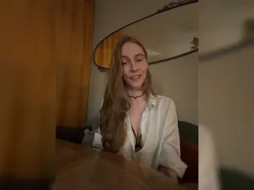 Eva-adamova  live sex cam