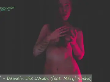 Eva-adamova  live sex cam