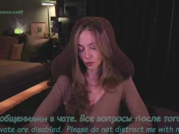 Eva-adamova  live sex cam