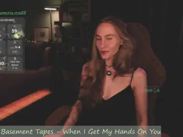 Eva-adamova  live sex cam