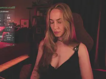 Eva-adamova  live sex cam