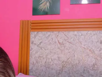 Kinkyandsavage  live sex cam