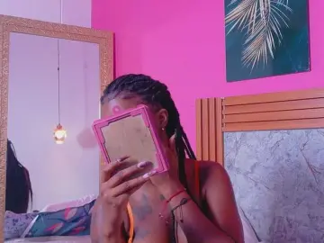 Kinkyandsavage  live sex cam