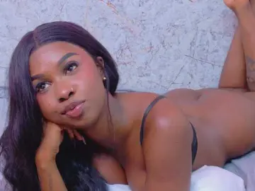 Kinkyandsavage  live sex cam