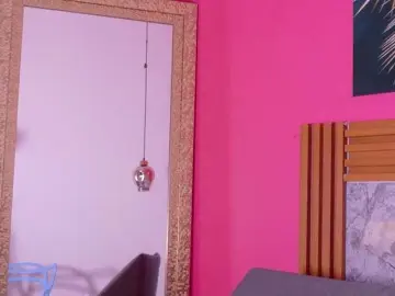 Kinkyandsavage  live sex cam