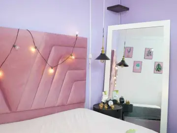Kinkyandsavage  live sex cam
