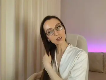 Loftygirl  live sex cam