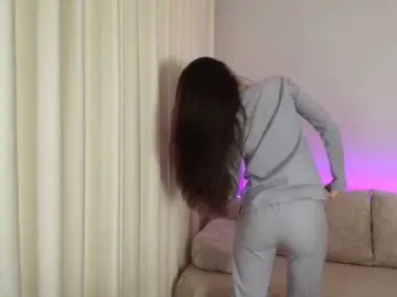 Loftygirl  live sex cam