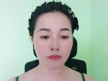 Benahot69  live sex cam