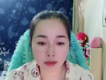 Benahot69  live sex cam