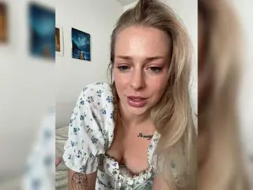 LolaCutiex  live sex cam