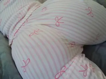 MiniMilfa  live sex cam