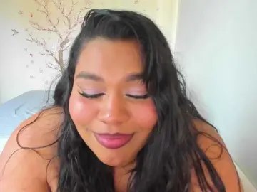 NayaraHanni1  live sex cam
