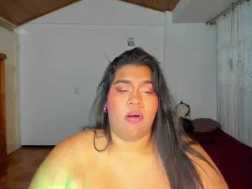 NayaraHanni1  live sex cam