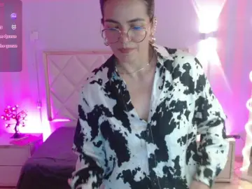 Rosalind-tay  live sex cam