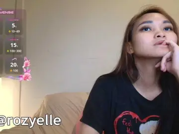 RozyBlack  live sex cam