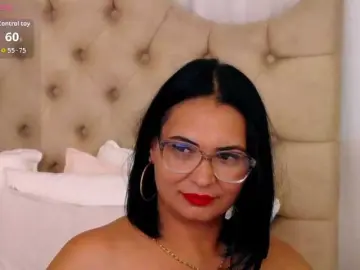AngelaGarrett  live sex cam