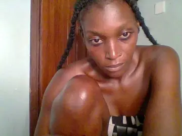 Chocolate-saucy  live sex cam