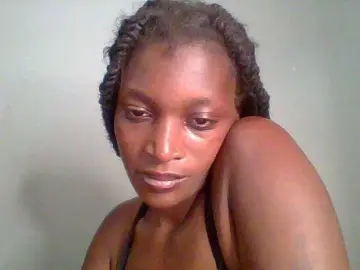 Chocolate-saucy  live sex cam