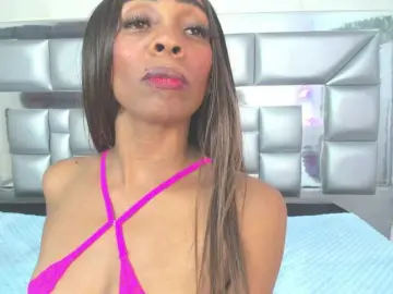 Hilary-thompson  live sex cam