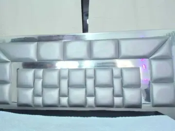 Hilary-thompson  live sex cam