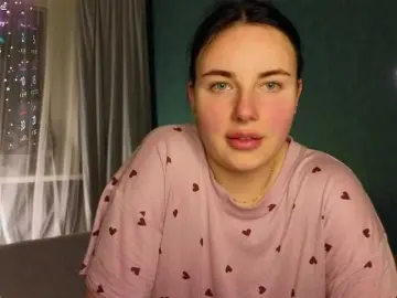 Kirunya-  live sex cam