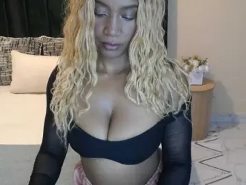 Ladyhoneyhotpot  live sex cam