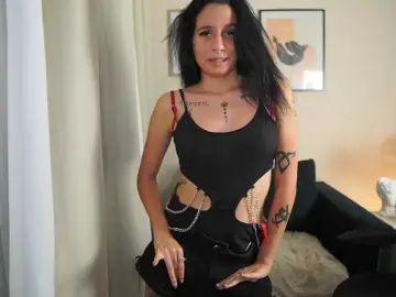 SissyBlue18  live sex cam