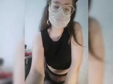 Kroshka-meow  live sex cam