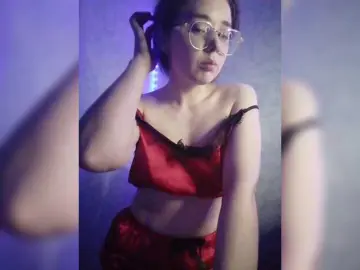 Kroshka-meow  live sex cam
