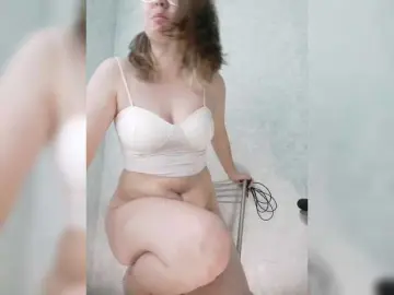 Kroshka-meow  live sex cam