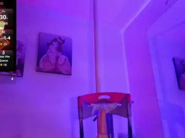 Melissa-69  live sex cam