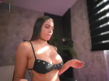 AmyWalker  live sex cam