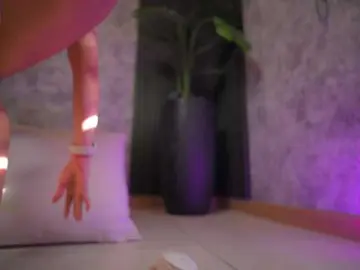 AmyWalker  live sex cam