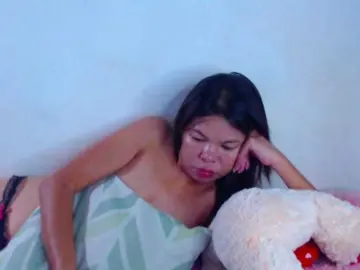 Horny4s3x  live sex cam