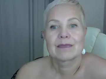 IFannyLove  live sex cam