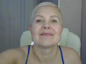 IFannyLove  live sex cam