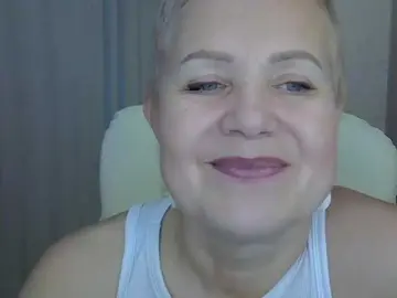 IFannyLove  live sex cam