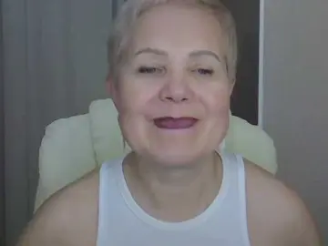 IFannyLove  live sex cam