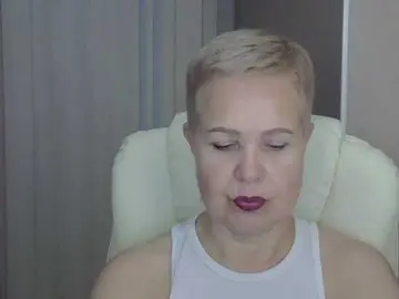 IFannyLove  live sex cam