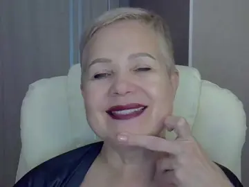 IFannyLove  live sex cam