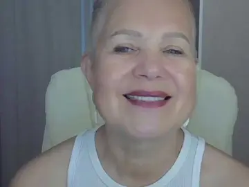 IFannyLove  live sex cam